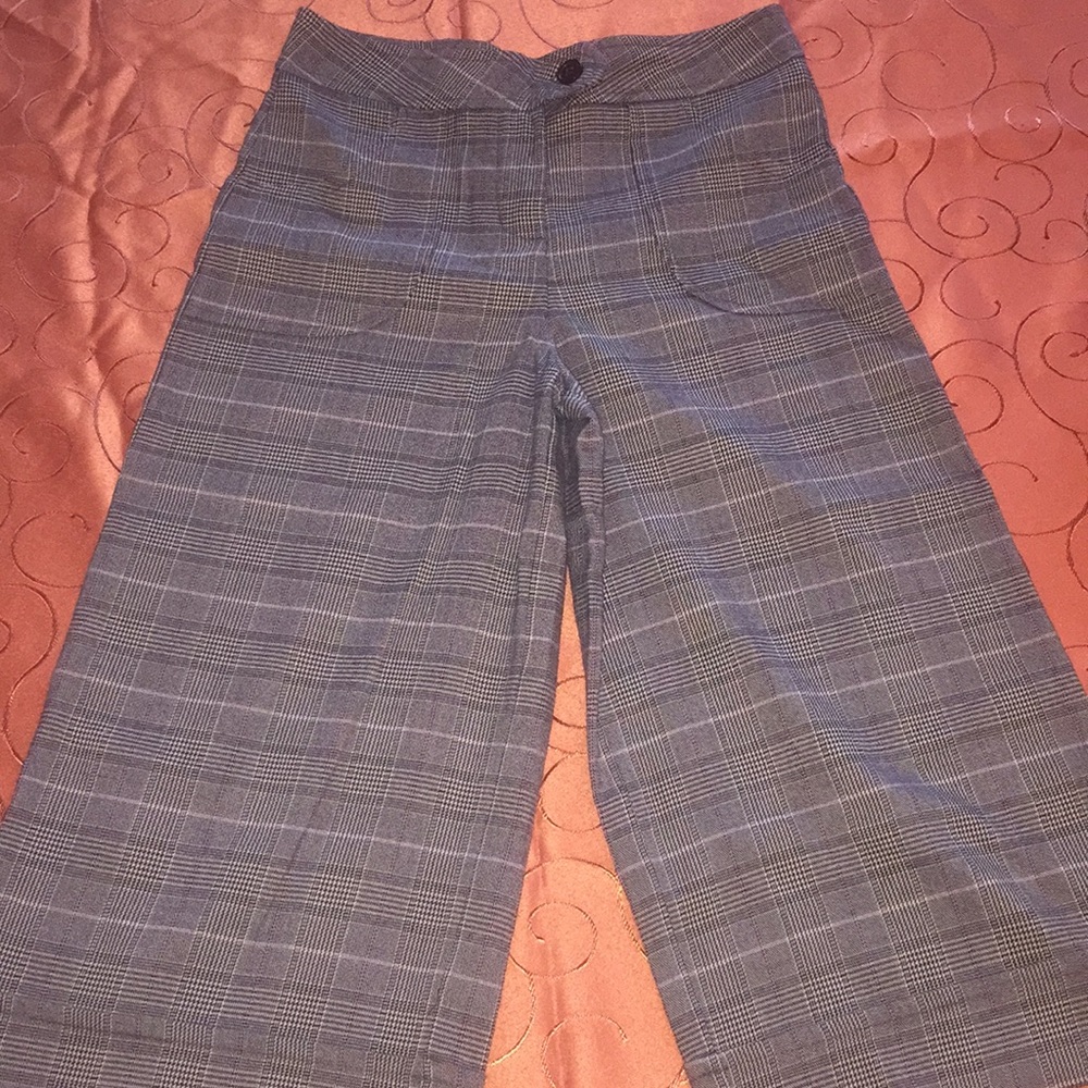 Cropped dress pants Girls size 10